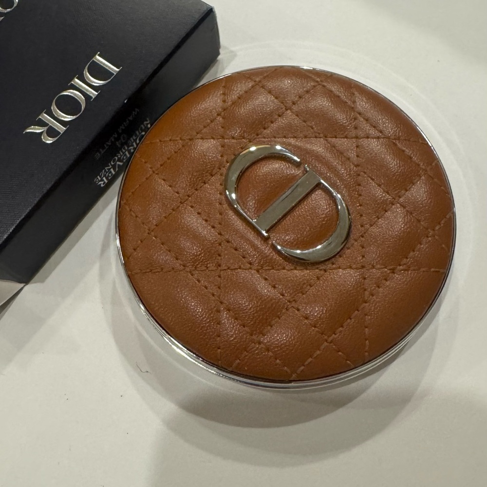 DIOR - Picture 3 of 5